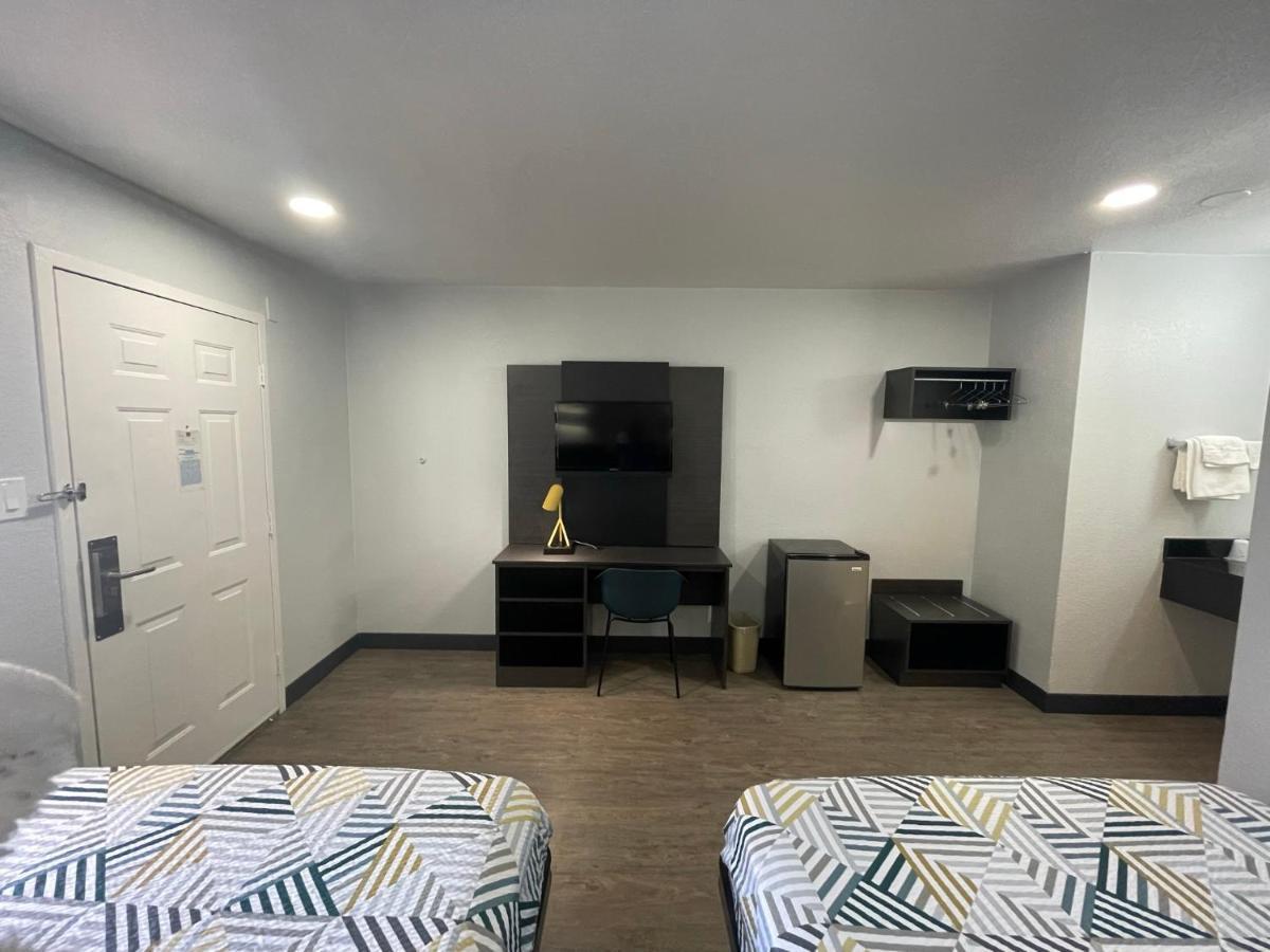 Motel 6 Denton, Tx - Unt Exteriör bild