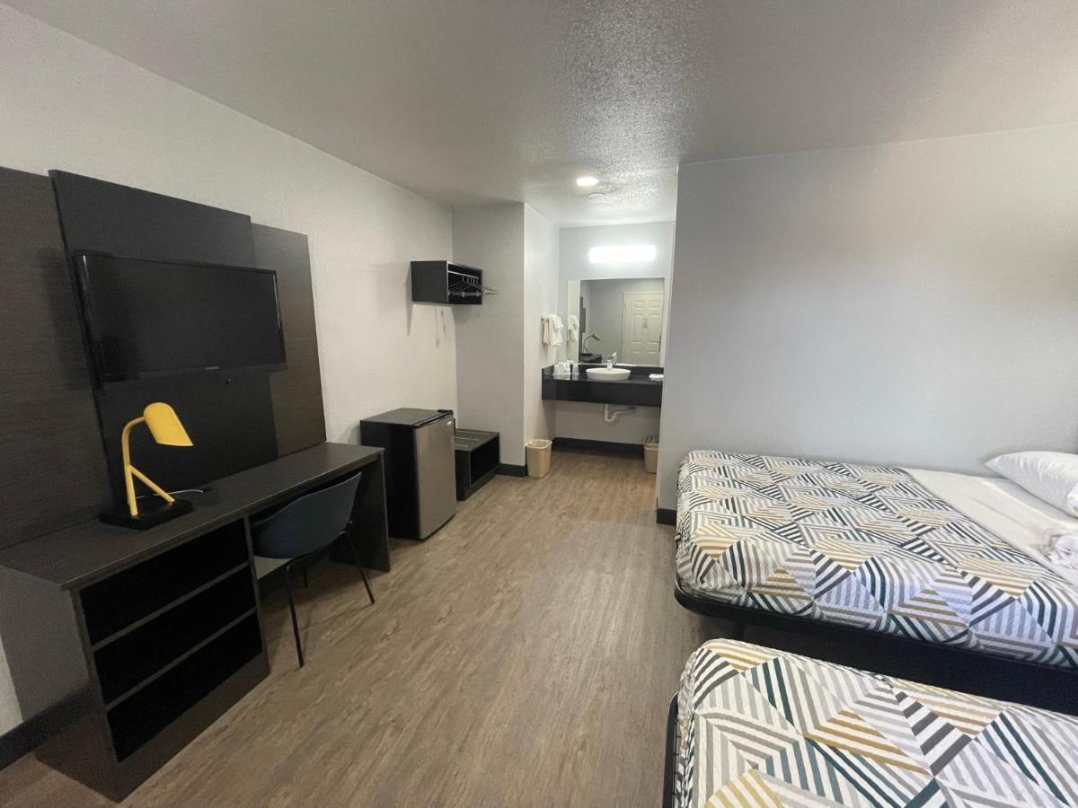 Motel 6 Denton, Tx - Unt Exteriör bild